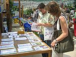 A 27 Ausstellung zu Tagungsbänden und CDs der Forschungsanstalt Gartenbau