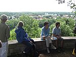 A 21 Der Hang des Weihenstephaner Berges wurde an 3 Stellen freigestellt und bietet jetzt einen Blick in die Ebene
